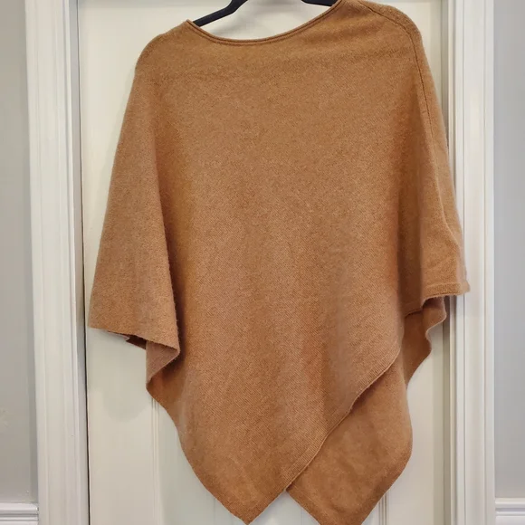 Rachel Zoe cashmere poncho - Picture 2 of 4